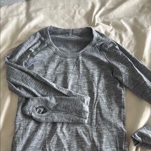 Lulu lemon Gray Long Sleeve Athletic Top